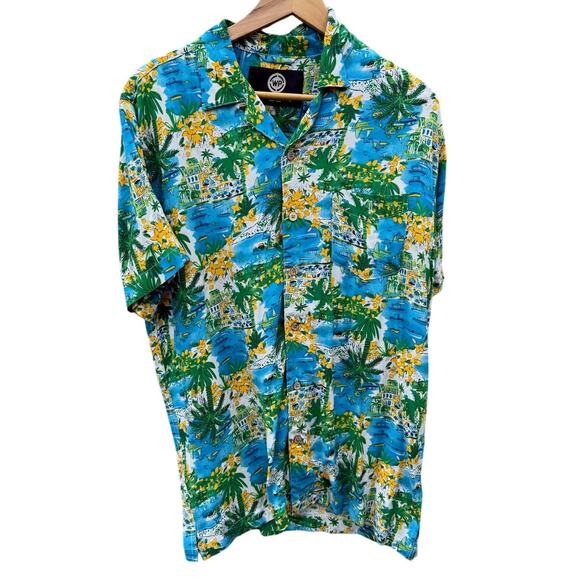 Weatherproof tropical island with buildings button up shirt Size Large - Picture 1 of 5